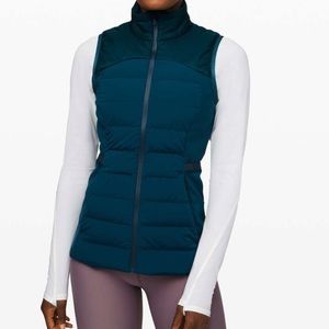 Lululemon Down For it All Vest - Night Diver sz6